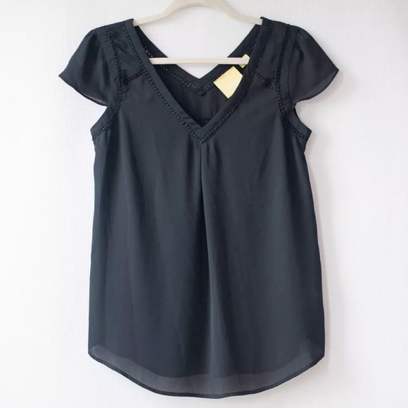 Anthropologie Tops - Anthropologie Maeve Picnic Days Tee